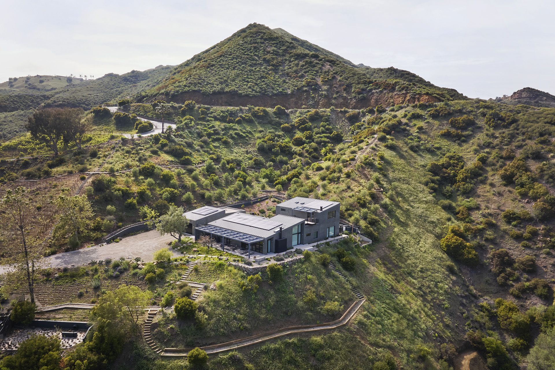 Featrued Image for Highway House [Woolsey Fire Rebuild]